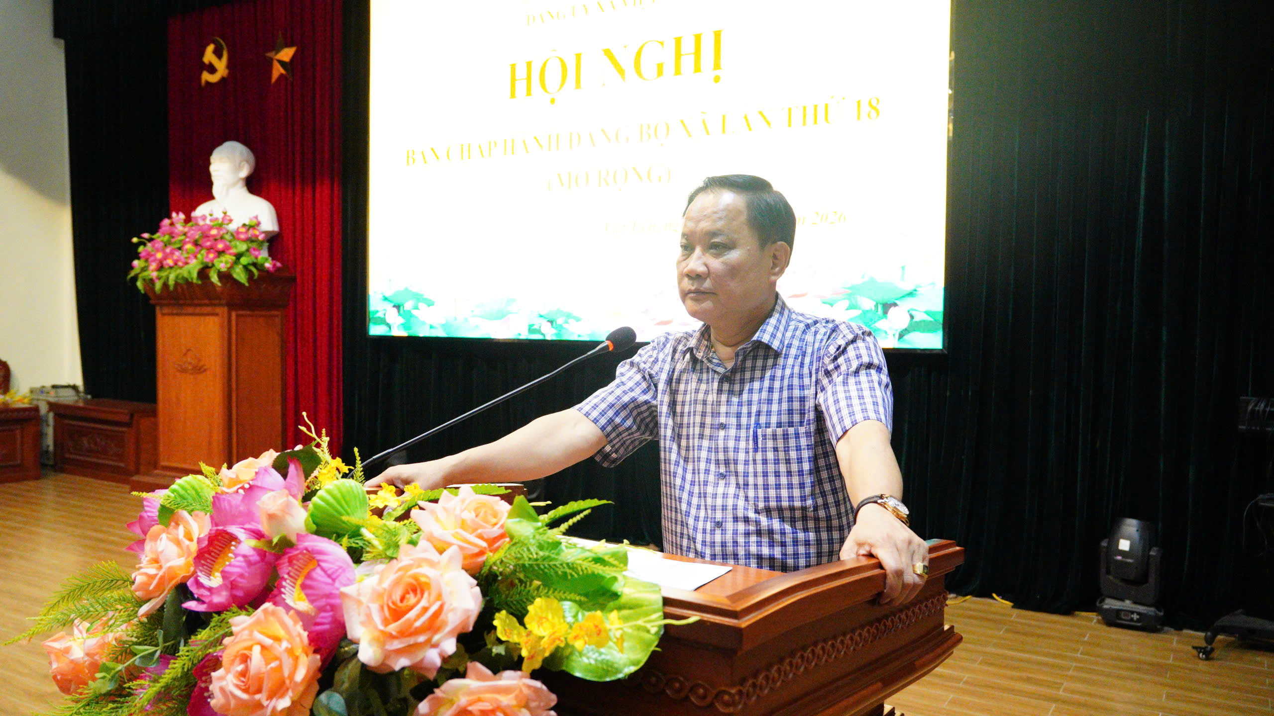 ĐẢNG ỦY XÃ VIỆT TIẾN TỔ CHỨC HỘI NGHỊ BAN CHẤP HÀNH MỞ RỘNG