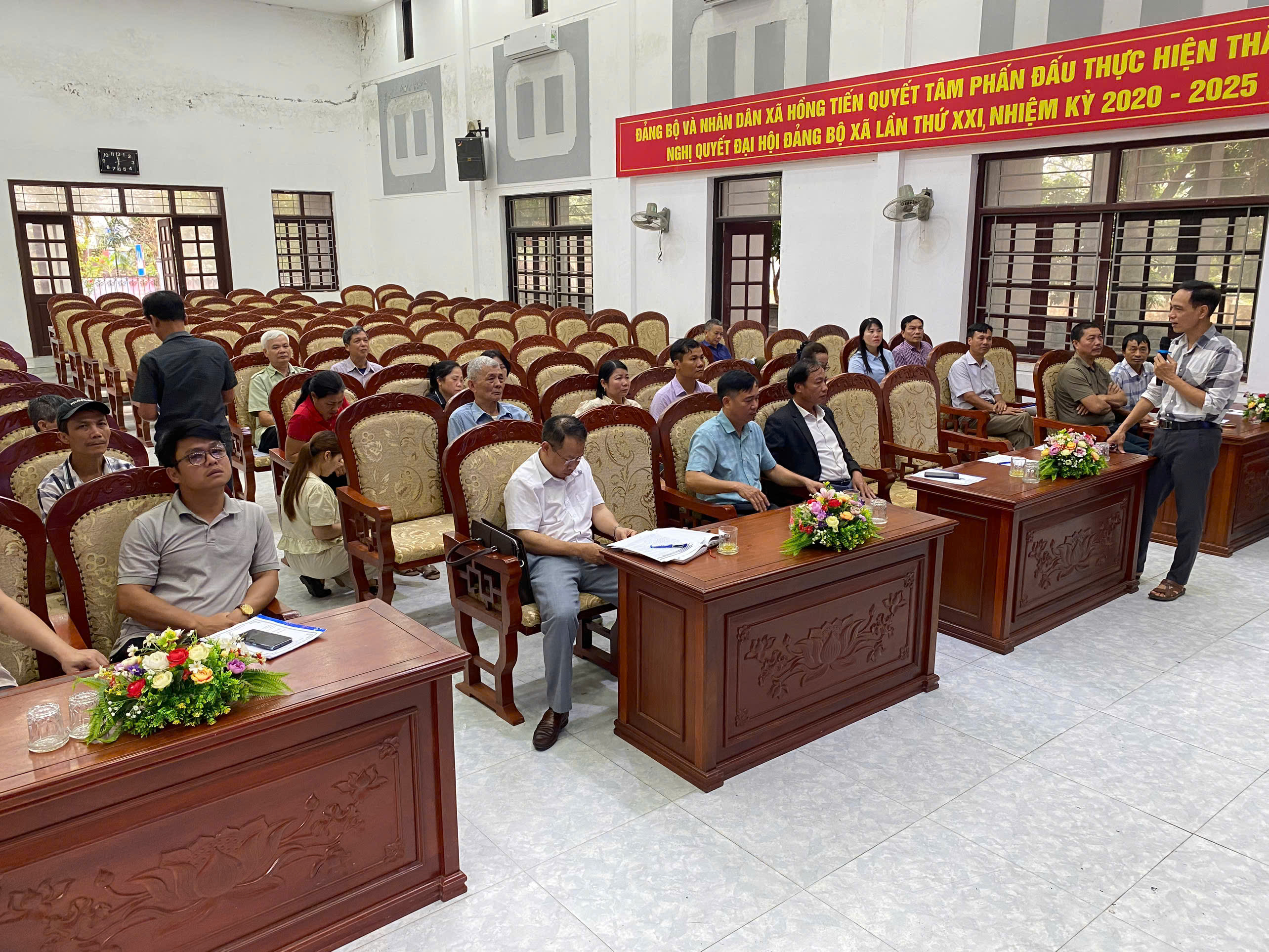 Hội nông dân xã Việt Tiến tổ chức Hội nghị tập huấn kỹ thuật chăn nuôi an toàn sinh học