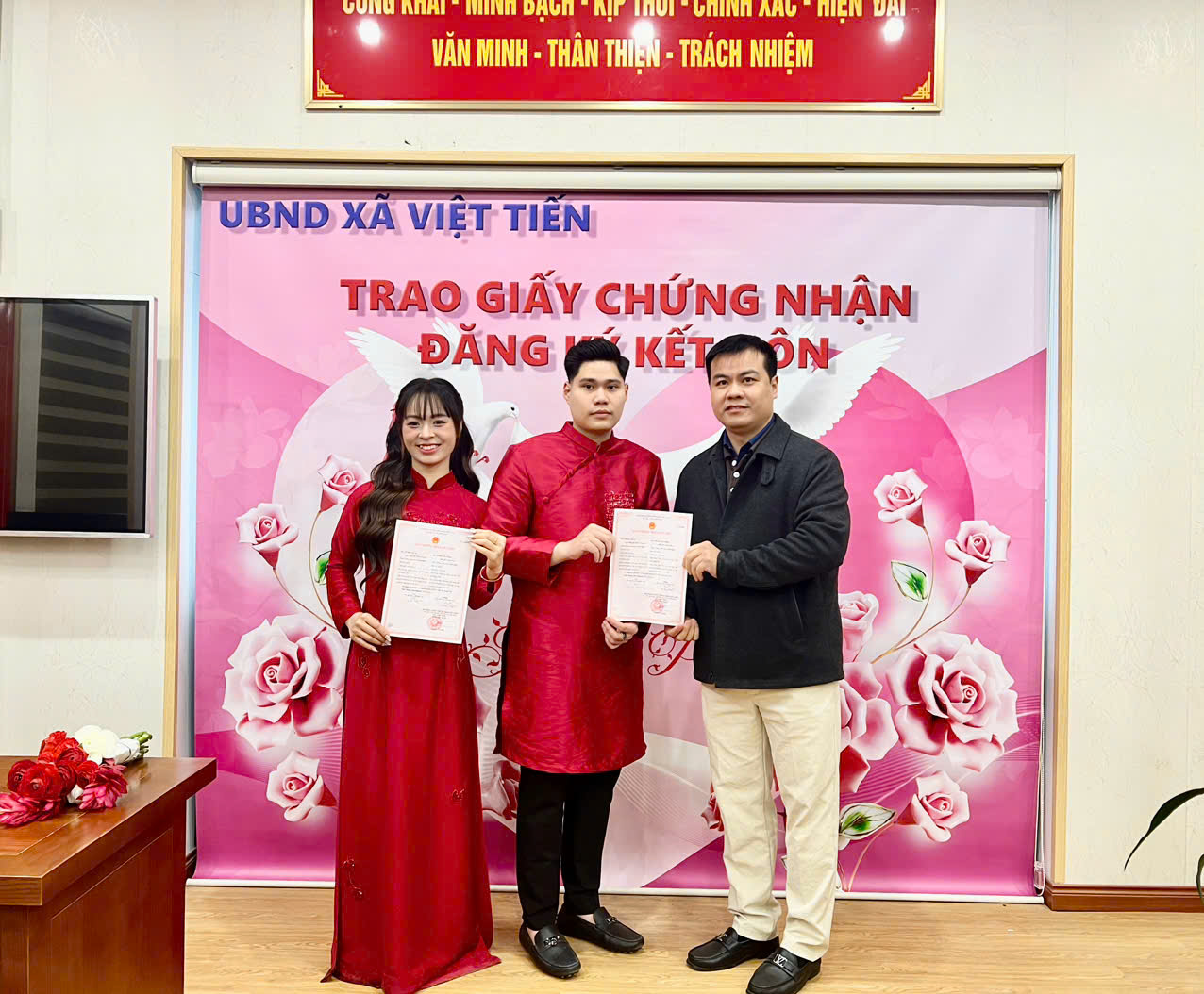 Góc “check-in” đặc biệt tại Trung tâm Phục vụ Hành chính công xã Việt Tiến