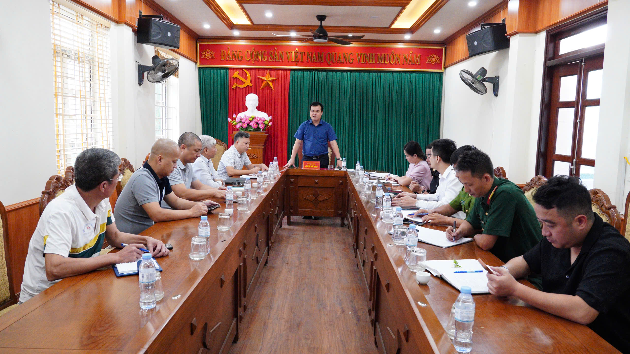 Xã Việt Tiến tổ chức hội nghị triển khai kế hoạch khám sức khỏe, tặng quà cho người có công nhân dịp kỷ niệm 79 năm Ngày Thương binh - Liệt sĩ