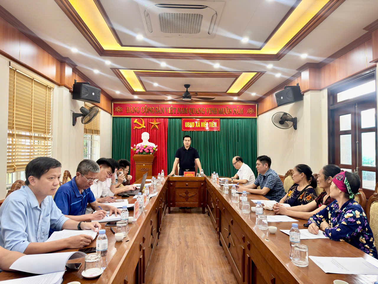 UBND xã Việt Tiến tổ chức Hội nghị thông báo chủ trương, kế hoạch thu hồi đất thực hiện Dự án tuyến đường quy hoạch số 1